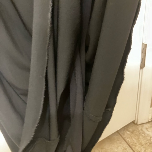 Let’s Fashion Women’s MED Gown Black Sleek Halter Style Silky Flowing Maxi - Picture 8 of 10